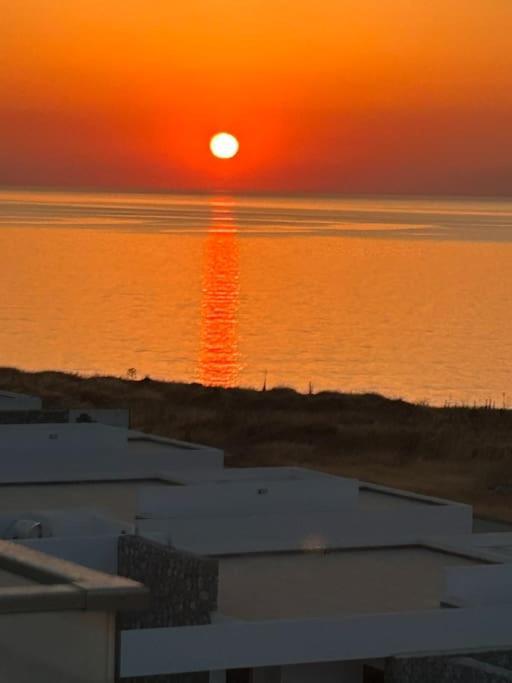 Penthouse Med Privat Saltvannsbasseng Pa Esentepe Beach 키레니아 외부 사진