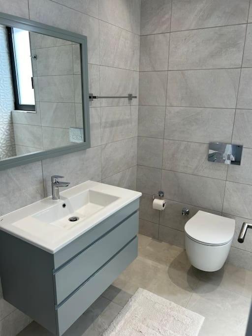 Penthouse Med Privat Saltvannsbasseng Pa Esentepe Beach 키레니아 외부 사진