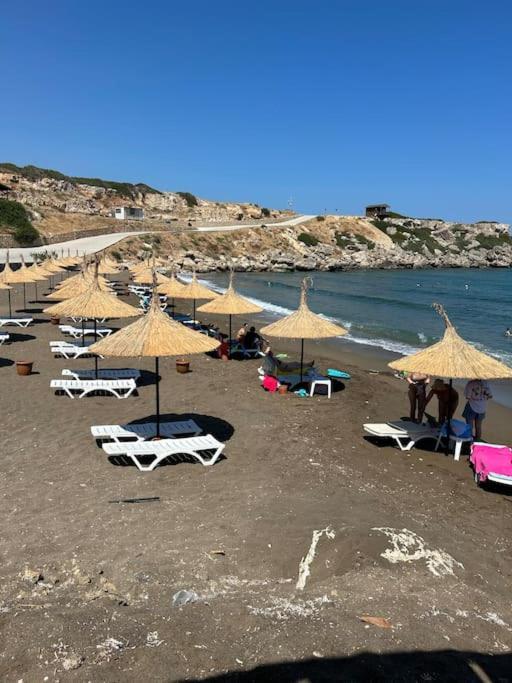 Penthouse Med Privat Saltvannsbasseng Pa Esentepe Beach 키레니아 외부 사진